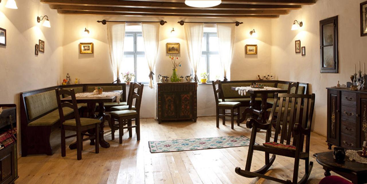 Casa Cu Zorele, Crit 189 Exteriör bild
